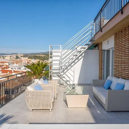Mercedes Penthouse In By Solaga Homes Appartement Málaga