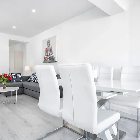 Mercedes Penthouse In By Solaga Homes * Málaga